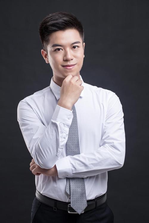 2023演出经纪人就业真相:高需求与低门槛的冰火两重天